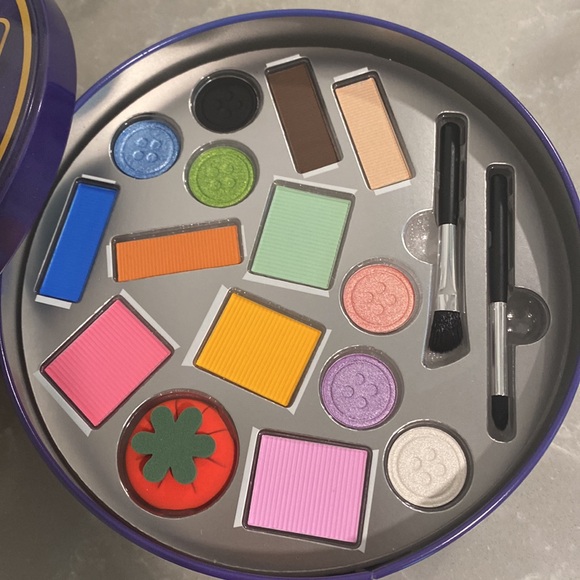 Kara Beauty “cookie” palette - Picture 6 of 7